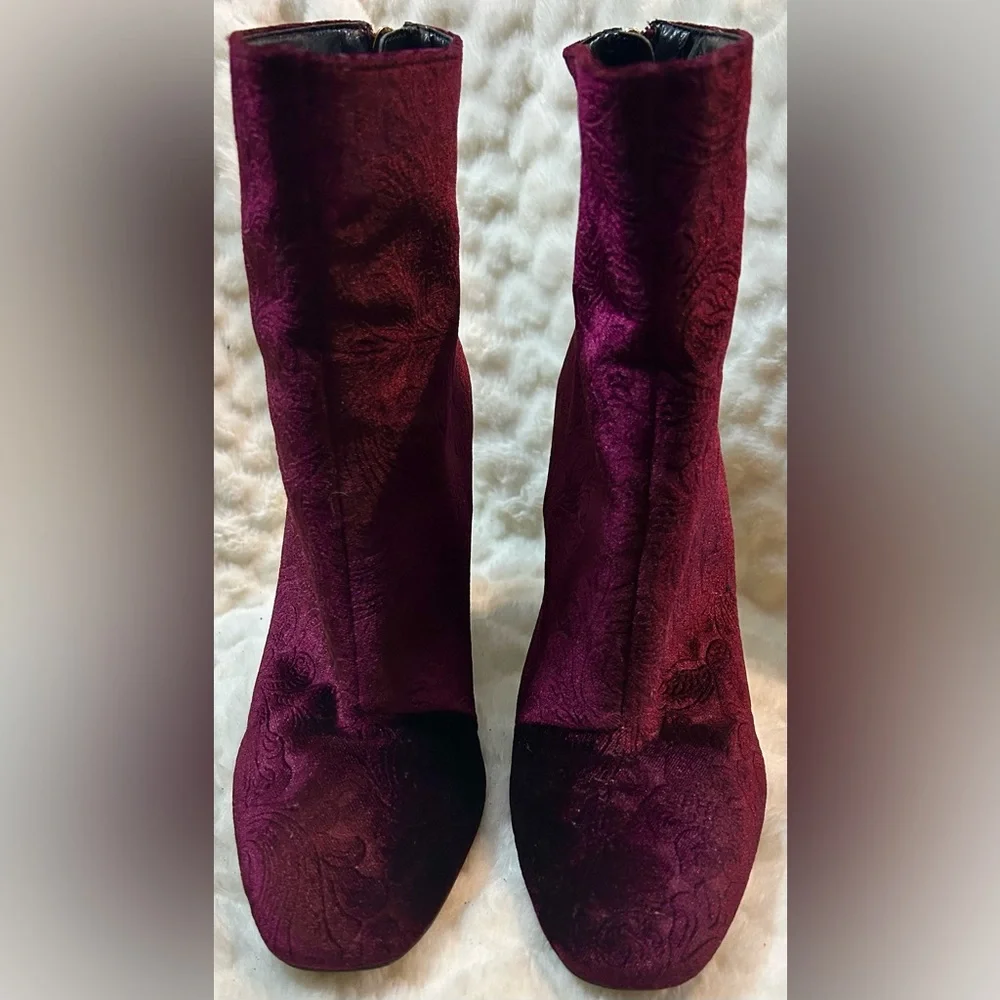 Jessica Simpson Etched Velvet Burgundy block heel ankle boots women’s size 7.5M - Picture 5 of 12